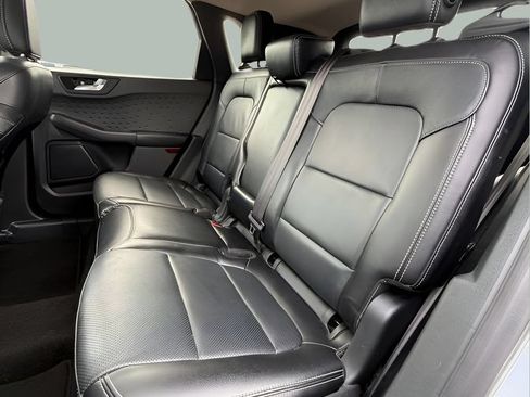 Used 2020 Ford Escape Titanium AWD/4WD image 13