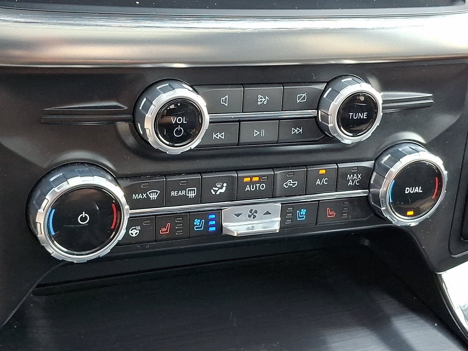 Certified 2023 Ford F150 Lariat AWD/4WD image 15