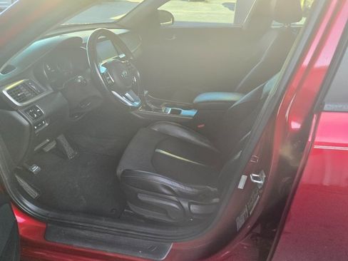 Used 2020 Kia Optima S image 6