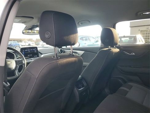 Certified 2023 Chevrolet Blazer LT w/ Convenience Package image 11