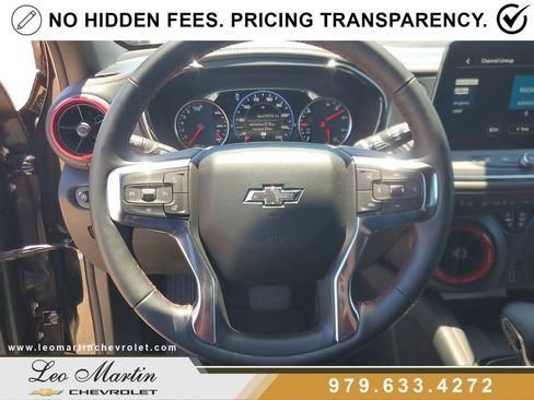Used 2025 Chevrolet Blazer RS AWD/4WD image 21