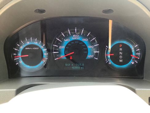 Used 2012 Ford Fusion SEL FWD image 43