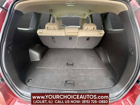 Used 2012 Hyundai Santa Fe GLS image 23