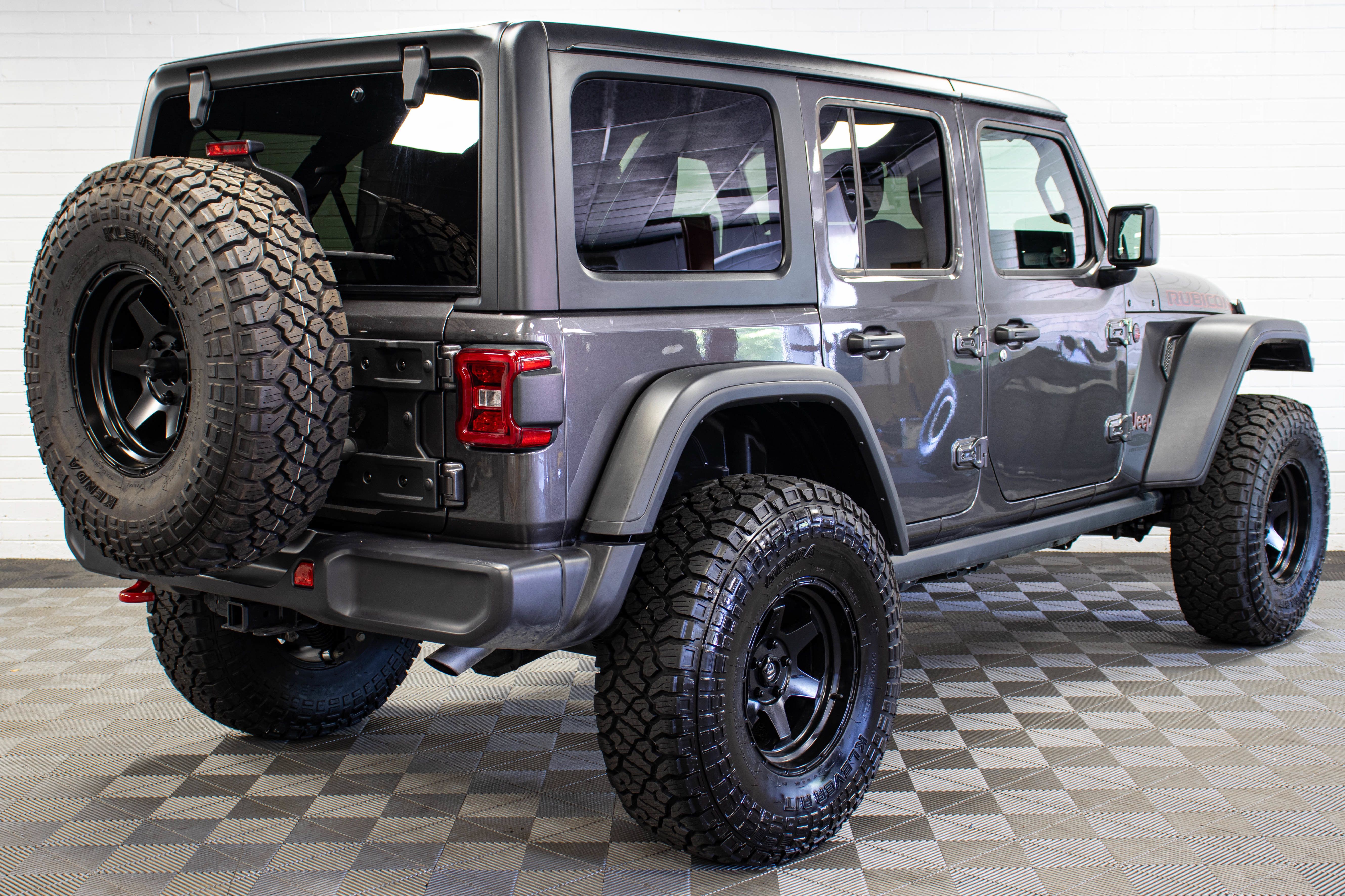 Used 2026 Jeep Wrangler Unlimited Rubicon AWD/4WD image 3