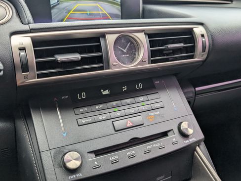 Used 2016 Lexus IS 350 w/ Navigation System Package RWD image 18