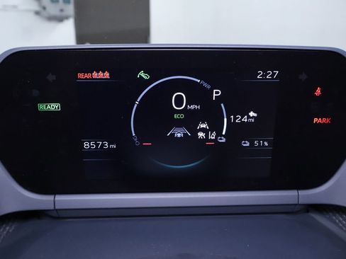 Used 2024 Toyota bZ4X XLE image 23