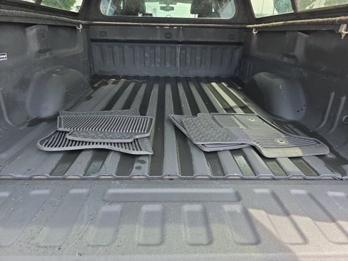 Used 2015 Chevrolet Silverado 3500 LT w/ LT Convenience Package AWD/4WD image 16