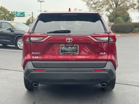 Used 2023 Toyota RAV4 XLE image 10