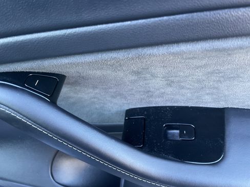 Used 2020 Tesla Model 3 Long Range image 13