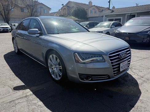 Used 2012 Audi A8 L 4.2 image 4
