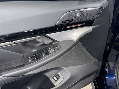 Certified 2024 BMW 530i 530i w/ Executive Package image 18