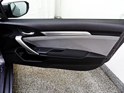 Used 2017 Honda Civic EX-T image 10