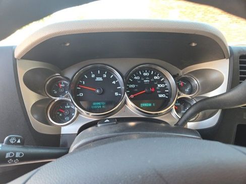 Used 2014 Chevrolet Silverado 3500 W/T w/ Skid Plate Package image 8