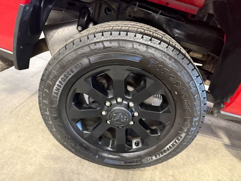 Certified 2024 RAM 2500 Big Horn w/ Night Edition AWD/4WD image 20