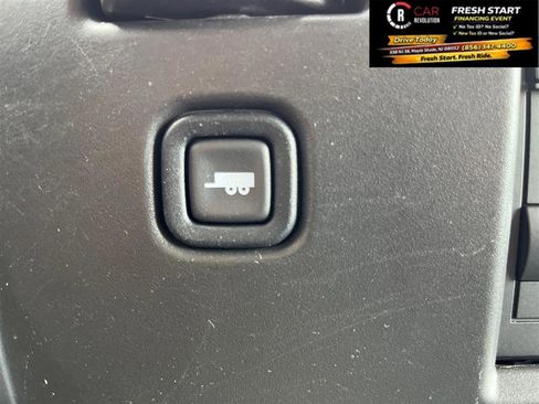 Used 2021 Chevrolet Express 2500 Extended w/ Driver Convenience Package RWD image 19