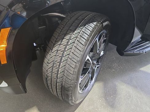 New 2026 Chevrolet Tahoe RST image 31