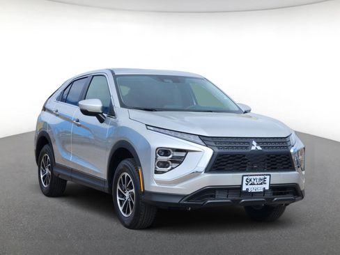 New 2026 Mitsubishi Eclipse Cross ES image 2