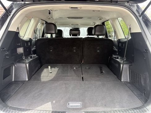 Used 2021 Kia Telluride LX FWD image 11