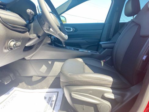 New 2025 Jeep Compass Latitude w/ Altitude Special Edition image 10