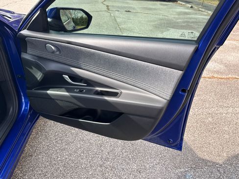 New 2026 Hyundai Elantra Limited image 14