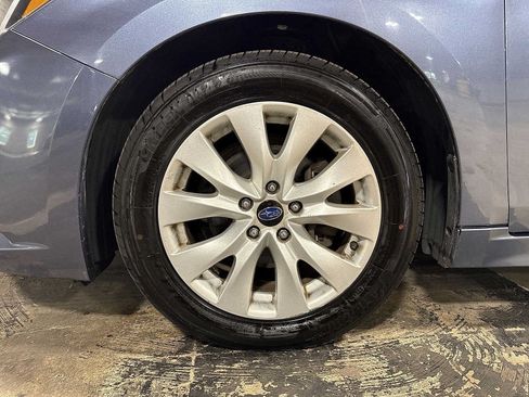 Used 2016 Subaru Legacy 2.5i Premium AWD/4WD image 10