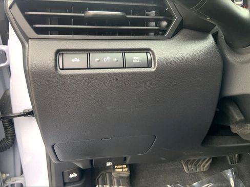 Used 2024 Nissan Altima 2.5 SR FWD image 35
