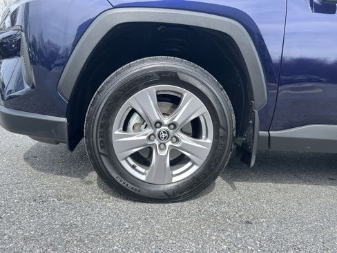 Used 2023 Toyota RAV4 XLE w/ Convenience Package image 12