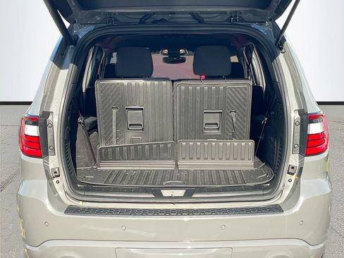 Used 2024 Dodge Durango GT w/ Blacktop Package RWD image 25