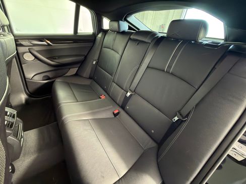 Used 2018 BMW X4 xDrive28i image 29