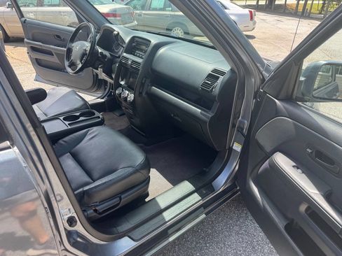 Used 2005 Honda CR-V SE image 15