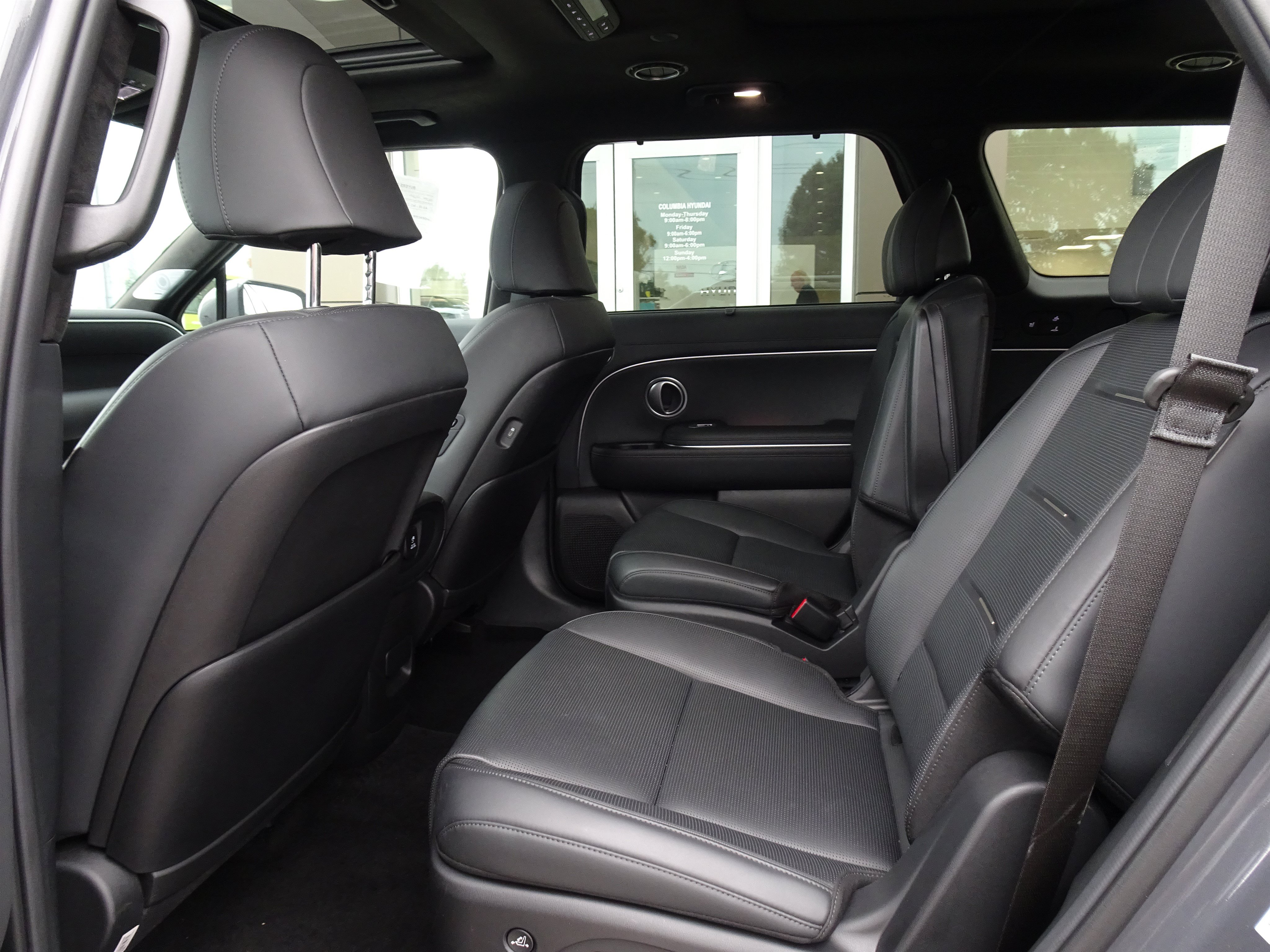 Used 2026 Hyundai Palisade Calligraphy AWD/4WD image 16