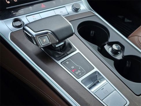 Used 2025 Audi A7 3.0T Premium Plus image 19