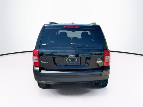 Used 2015 Jeep Patriot High Altitude AWD/4WD image 7
