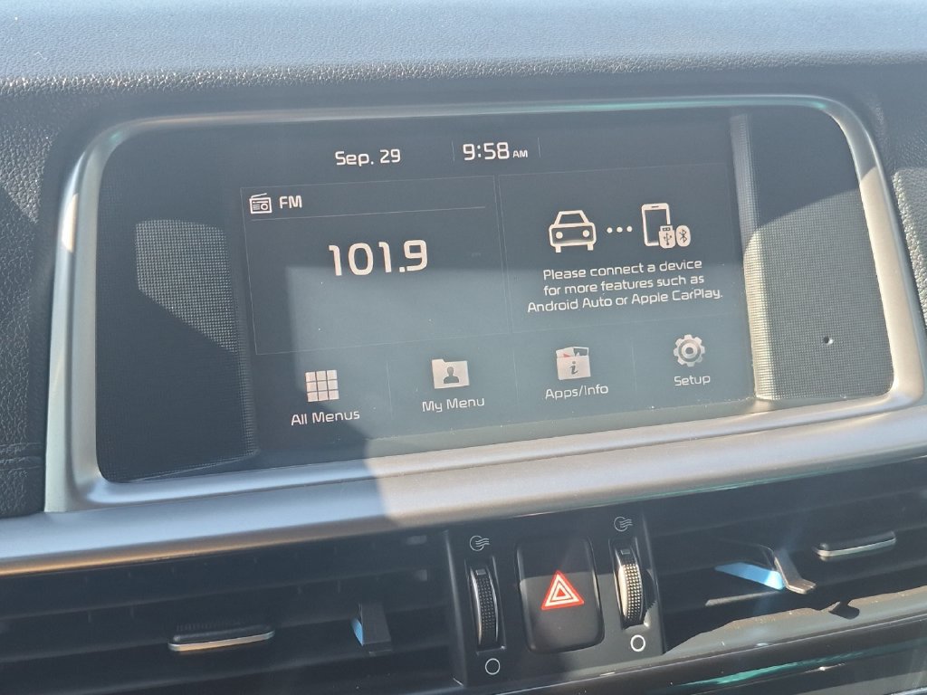 Used 2020 Kia Optima LX FWD image 17