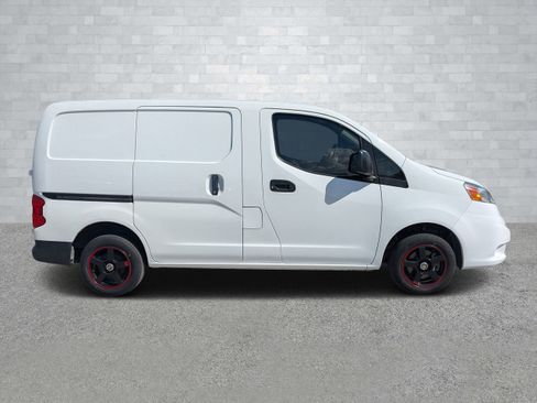 Used 2020 Nissan NV200 S image 4