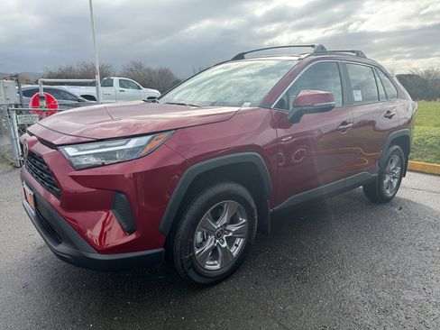 New 2025 Toyota RAV4 XLE w/ Convenience Package image 7