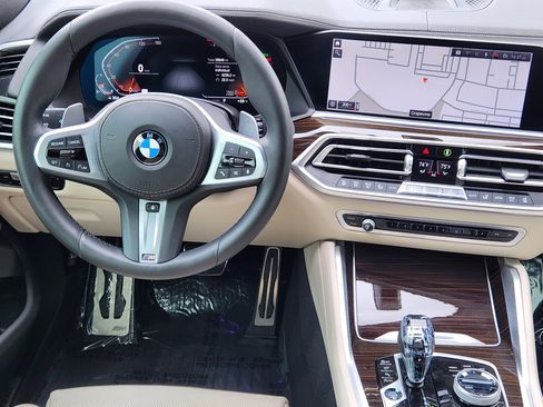 Used 2020 BMW X6 xDrive40i w/ Executive Package image 26