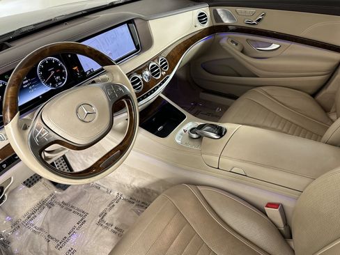 Used 2015 Mercedes-Benz S 550 Sedan image 9