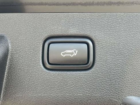 Used 2024 Kia Sportage X-Line w/ X-Line Premium Package AWD/4WD image 22