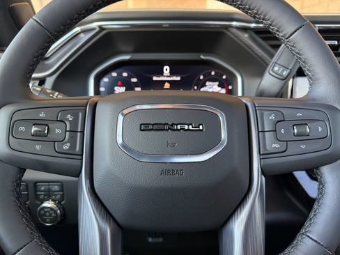New 2026 GMC Sierra 2500 Denali Ultimate AWD/4WD image 23