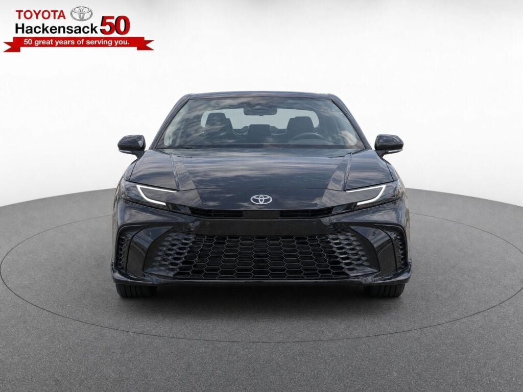 Used 2025 Toyota Camry SE w/ Convenience Package AWD/4WD image 37