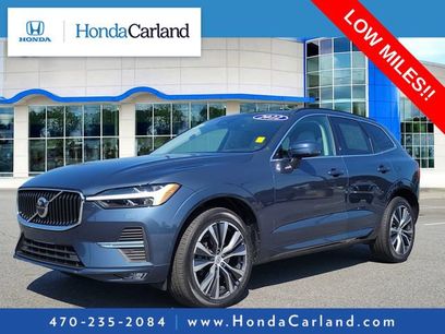 Used 2022 Volvo XC60 B5 Momentum w/ Climate Package