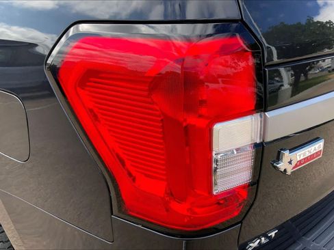 Certified 2022 Ford Expedition Max XLT RWD image 29