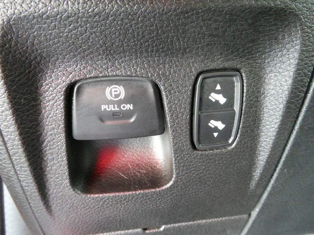 Used 2022 RAM 1500 Big Horn AWD/4WD image 26