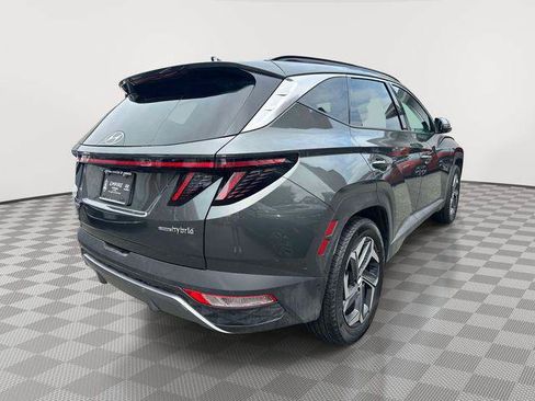 Used 2024 Hyundai Tucson Limited AWD/4WD image 3