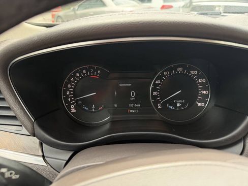 Used 2017 Lincoln MKC Reserve FWD image 23