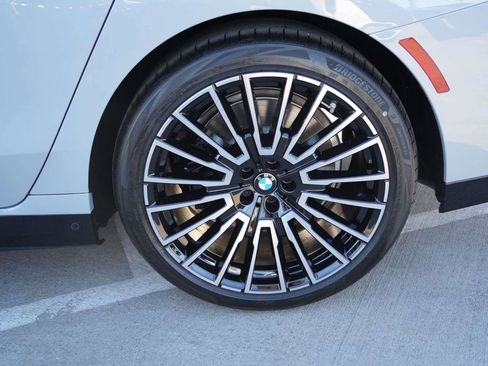 New 2026 BMW 740i w/ Executive Package image 6