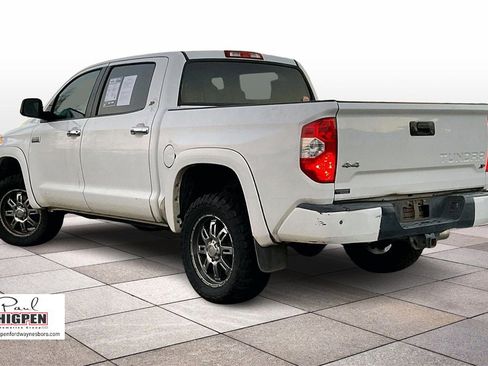 Used 2014 Toyota Tundra 4x4 CrewMax image 2