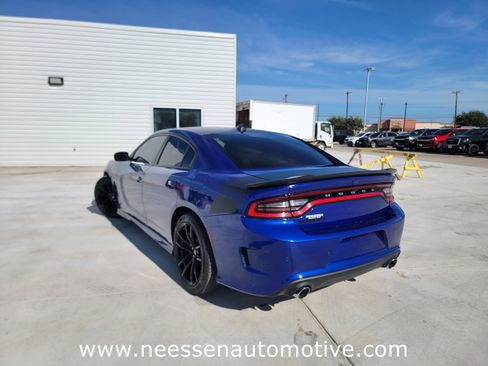 Used 2022 Dodge Charger Scat Pack w/ Daytona Edition Group image 5