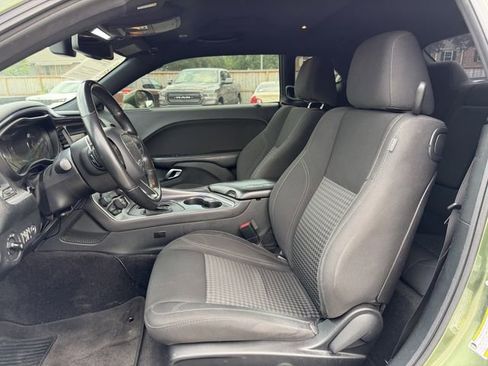 Used 2018 Dodge Challenger SXT w/ Blacktop Package RWD image 13